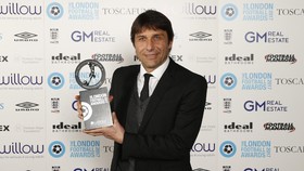 Conte dan Kante Jadi yang Terbaik di London