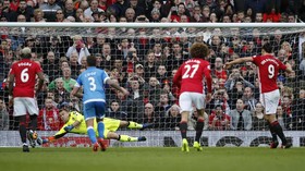 Ibra Gagal Penalti, Manchester United Ditahan Imbang