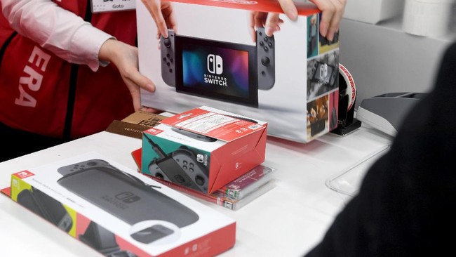 Nintendo sedang sumringah, laporan sementara menunjukkan penjualan konsol game Switch mencapai 1,5 juta unit di seluruh dunia.