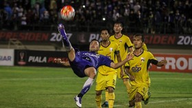 Djanur Kesulitan Pilih Duet Lini Depan Persib
