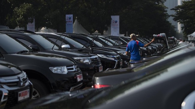 Salah satu cara otomotif Indonesia bisa berkembang dengan menyesuaikan diri ke pasar global yang menginginkan model selain MPV.