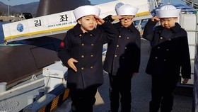 Song Triplets Bikin Prakarya Spesial untuk Orangtua