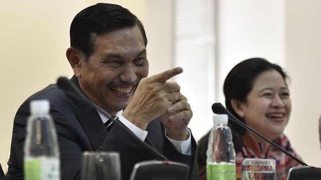 Menko Kemaritiman Luhut Panjaitan mengatakan investasi Rp55 triliun akan masuk ke Morowali. Investasi  datang dari Volkswagen, Mercedes, Tesla.