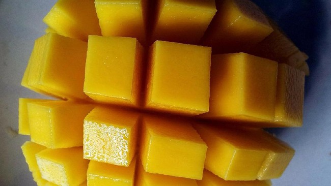 Mangga adalah buah musiman yang ternyata bisa mendatangkan inspirasi bisnis dan kaya akan nutrisi.