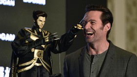 Hugh Jackman Makan 8.000 Kalori per Hari Demi Jadi Wolverine Lagi