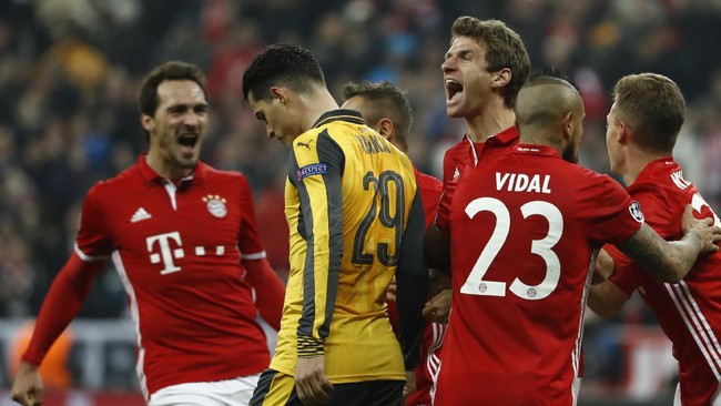 Arsenal berpeluang mencetak sejarah bila mampu lolos ke babak perempat final usai kalah 1-5 dari Bayern Munich di leg pertama.