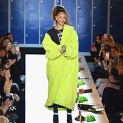 Rihanna Akan Kembali Rilis Koleksi Fenty x Puma