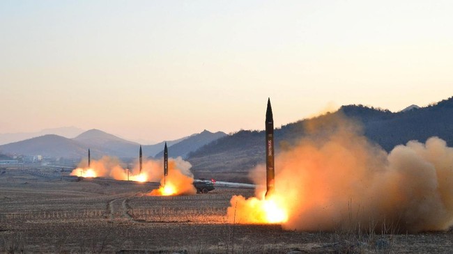 Amerika Serikat membuka diri untuk adanya dialog dengan Korea Utara terkait persoalan peluncuran rudal balistik beberapa waktu lalu.