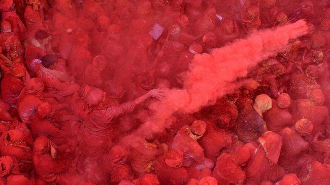 Bukan cuma di Delhi atau Mumbai, Festival Holi juga dirayakan di sejumlah destinasi lainnya.