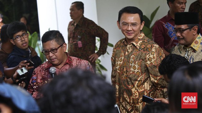 Menurut Ahok, sebelum dirinya menjabat wakil gubernur Jakarta pada 2012 sudah ada tunggakan pembayaran rusunawa sebesar Rp70 miliar di Jakarta.