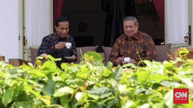 Ada banyak isu yang seharusnya dibahas dan diklarifikasi dalam pertemuan SBY dan Jokowi, mulai dari kasus dokumen Munir hingga tudingan Antasari Azhar.