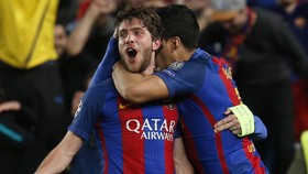 Pemain Barcelona Sergi Roberto Positif Corona