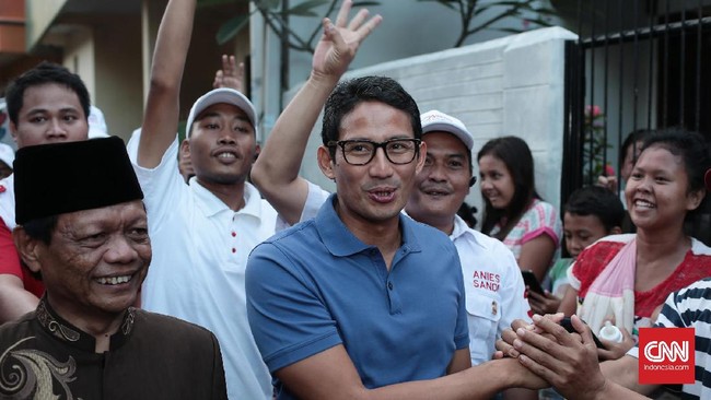 Sandiaga mengaku jadwalnya berkampanye sudah penuh hingga 15 April. Ia berharap pemeriksaan kasus penggelapan tanah bisa ditunda hingga pilkada selesai.
