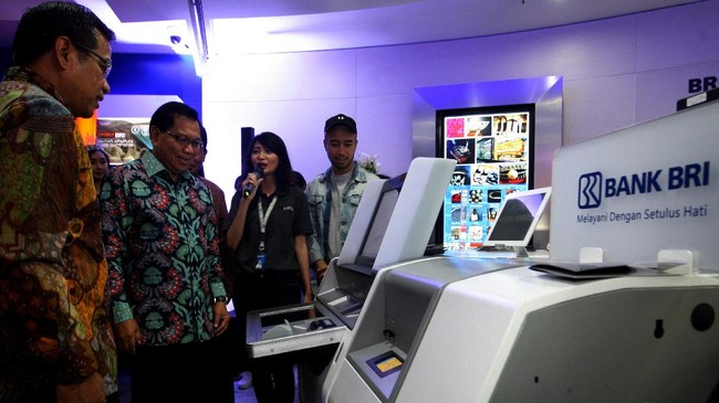 BI memanggil pimpinan BRI untuk meminta penjelasan terkait maraknya skimming dan meminta perusahaan meningkatkan keamanan dalam sistem pembayaran.