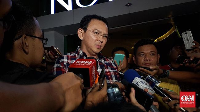 Ahok akan Kunjungi Keluarga Cendana Salah satu anggota keluarga Cendana, Titiek Soeharto, telah menyatakan dukungan untuk pasangan Anies Baswedan-Sandiaga Uno untuk putaran dua pilkada DKI.