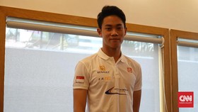 Presley Martono Bidik Tiga Besar Formula Renault 2.0
