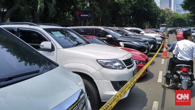 Viral di media sosial X soal kasus dugaan penipuan bermodus penarikan kendaraan oleh debt collector (DC) di Yogyakarta.