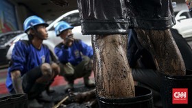 Jungkir Balik Pasukan Gorong-gorong Tangkal Banjir