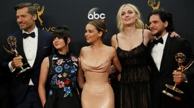 Deretan Gaun Terbaik dan Terburuk di Emmy Awards 2017