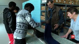 Nasib Imigran di Calais yang Tak Menentu