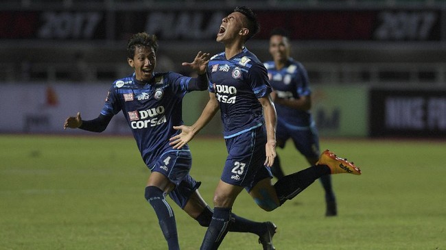 Manajemen Arema FC mewaspadai kehadiran Marquee Player dapat menyebabkan pengaruh buruk pada keharmonisan tim karena kesenjangan antarpemain.