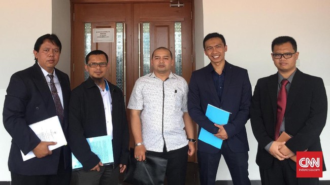Serikat Pekerja Nasional Chevron Indonesia menilai perusahaan tempat mereka bernaung tak serius menyelesaikan masalah hak pekerja usai divestasi.