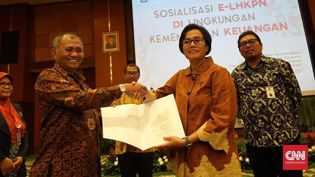 KPK merekomendasikan kepada Ketua Pansel Seleksi DK OJK Sri Mulyani agar calon yang memiliki rapor merah tidak diloloskan dalam tahap selanjutnya.