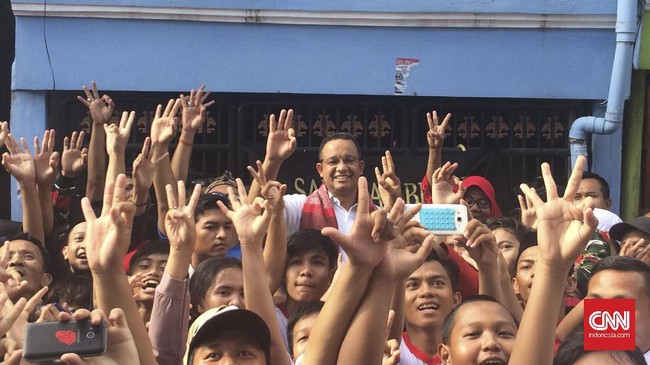 Masyarakat mempertanyakan program Kartu Jakarta Lansia yang baru digaungkan saat pelaksanaan kampanye putaran kedua Pilkada DKI Jakarta 2017.