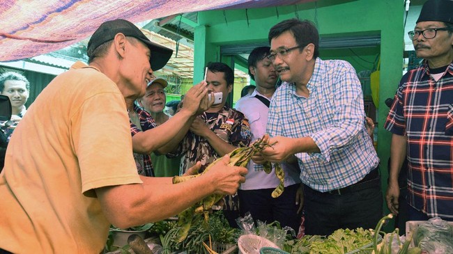 Djarot Saiful Hidayat menjelaskan alasan senyapnya kampanye yang dilakukan pasangannya, Ahok, pada Pilkada DKI putaran kedua.