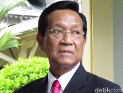 Sultan HB X ke Para Miliarder Baru Sleman: Tak Punya Rumah, Mobil Buat Apa?