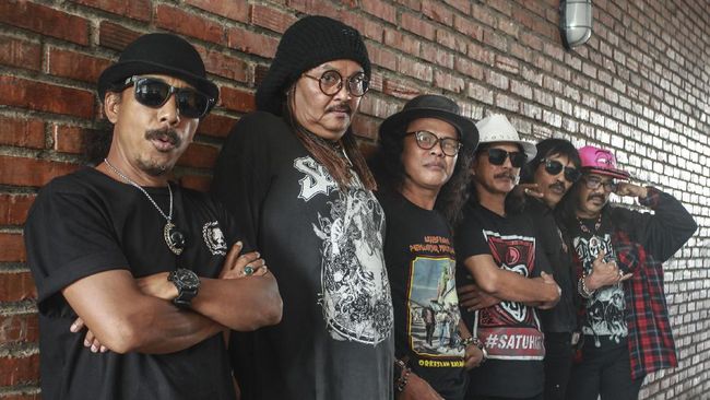 Gitaris Okes Moral Pengantar Minum Racun (OM PMR) Budi Santoso alias Budi Padukone meninggal dunia pada Senin (5/10).