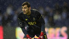 Skandal Presiden Madrid Hina Casillas Anjing Peliharaan