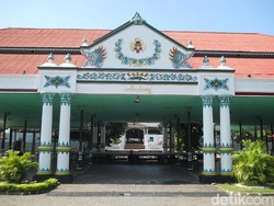 Jangan Dipakai Sembarangan! Ini Sederet Batik Larangan Keraton Yogya