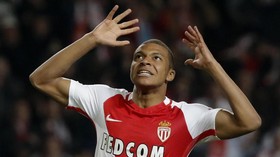 Ronaldo Diklaim Tak Menyukai Mbappe