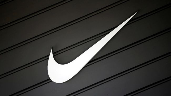 Nike Didesak Tarik Sepatu Berdesain Tulisan Mirip 'Allah'