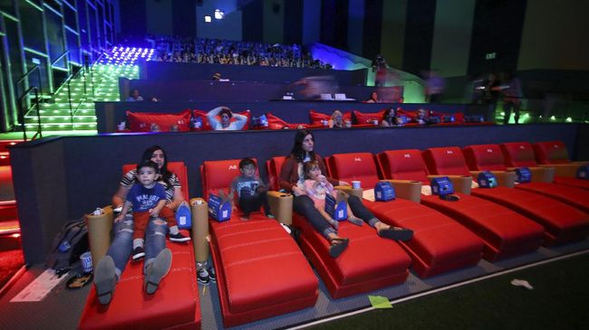 Ada dua dampak besar yang bakal dialami anak jika menyaksikan film dewasa di bioskop, yakni pada area kognitif dan perilaku.