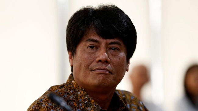 Setidaknya ada empat komponen yang dinilai pemegang saham dalam menentukan seorang Elia Massa mampu memimpin perusahaan migas pelat merah.