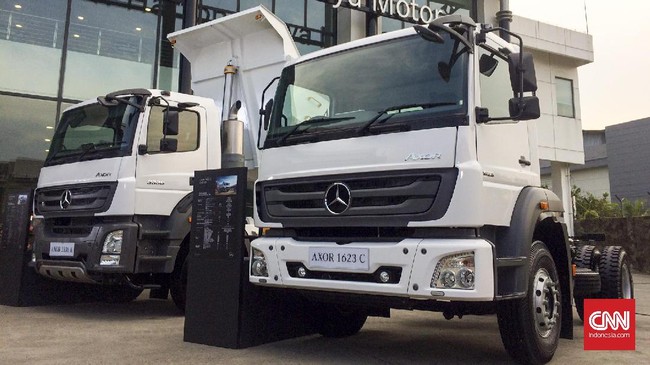 Penjualan bus dan truk merek Daimler tahun lalu tembus 520.291 unit atau naik 14,2 persen.