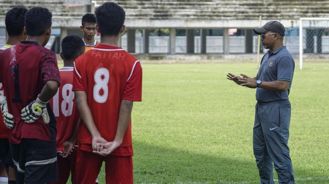 Ketua Umum PSSI Edy Rahmayadi yakin personel Timnas Indonesia U-16 memaklumi keputusan tim pelatih yang tidak memberikan libur panjang saat Lebaran.