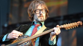 Buku Karya Jarvis Cocker 'Pulp' Dihargai US$124 Ribu