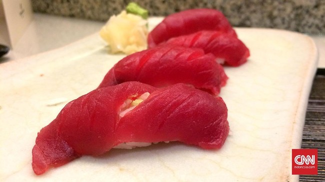 Sushi Tei menuntut Boga Group memberi ganti rugi sebesar US$250 juta atau Rp3,5 triliun karena menimbulkan kesalahan persepsi masyarakat terhadap merek.