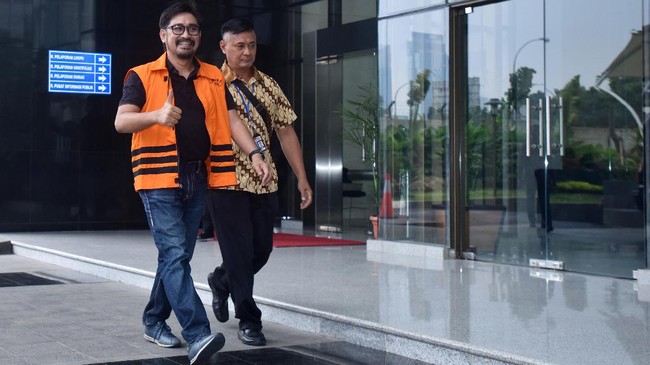 KPK menyatakan Andi Zulkarnaen Malarangeng akan menghadapi sidang perdana pada Senin atau 10 April mendatang terkait dengan perkara Wisma Hambalang.