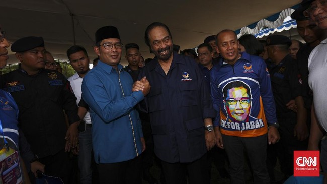Ridwan Kamil diusung NasDem di Pilkada Jabar, selangkah lebih maju ketimbang nama lain. Dalam deklarasi kemarin, Ada terselip misi Pilpres pada 2019.
