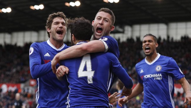Gary Cahill sempat melakukan kesalahan dan menyebabkan hukuman penalti bagi Stoke City. Namun, ia berhasil mencetak gol penentu kemenangan Chelsea.