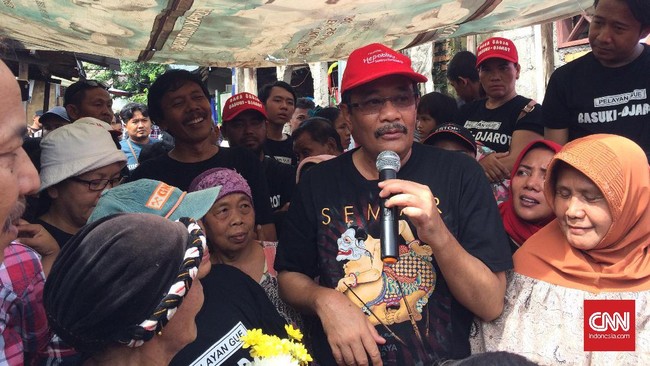 Djarot ingin program Kartu Jakarta Lansia bisa dibahas dalam penyusunan APBD 2017 dan Musyawarah Perencanaan Pembangunan (Musrenbang).