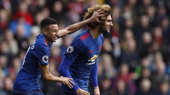 Kemenangan MU atas Middlesbrough di Riverside mengantar tim asuhan Jose Mourinho itu kini menapak ke peringkat lima klasemen Liga Inggris.