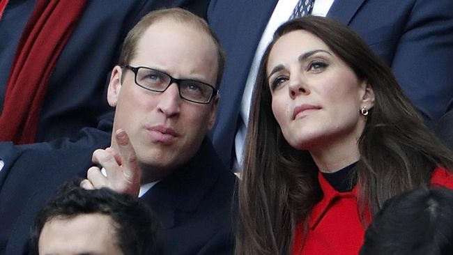 Sementara Kate Middleton menghabiskan akhir pekan bersama Pippa Middleton di Perancis, William juga meninggalkan Kerajaan entah ke mana.