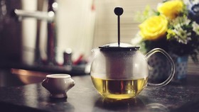 Cara Minum Teh Hijau demi Tubuh Langsing