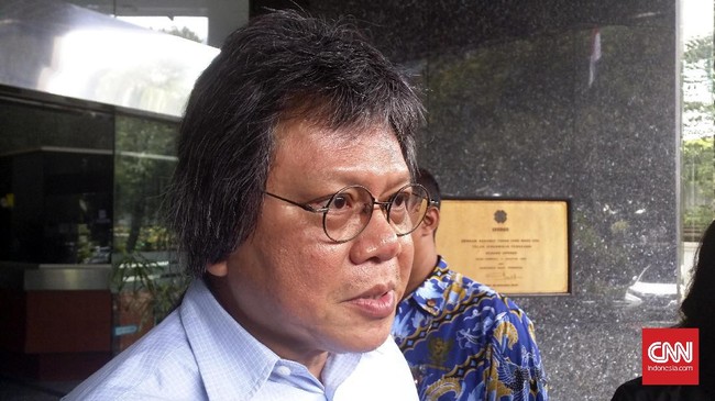 Karena saat uji publik Grab, Gojek dan Uber tak ada masukan, maka pemerintah tetap mensahkan aturan revisi Permenhub soal Taksi Online.