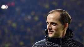 Pelatih PSG Tak Peduli Man United Pecat Mourinho